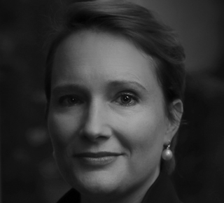 Dr. Fiona Simon